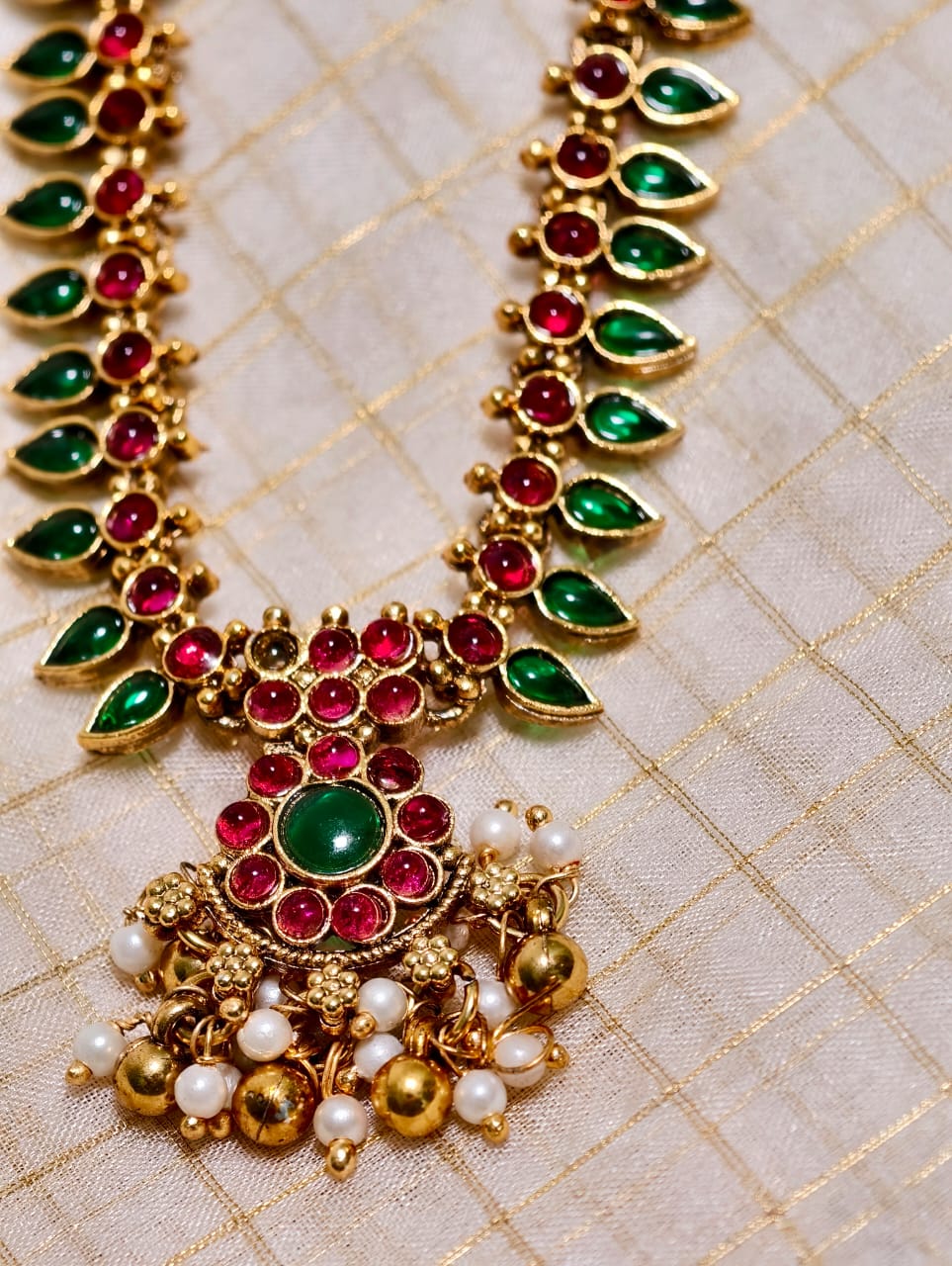 Traditional red and green necklace set | GJNS046