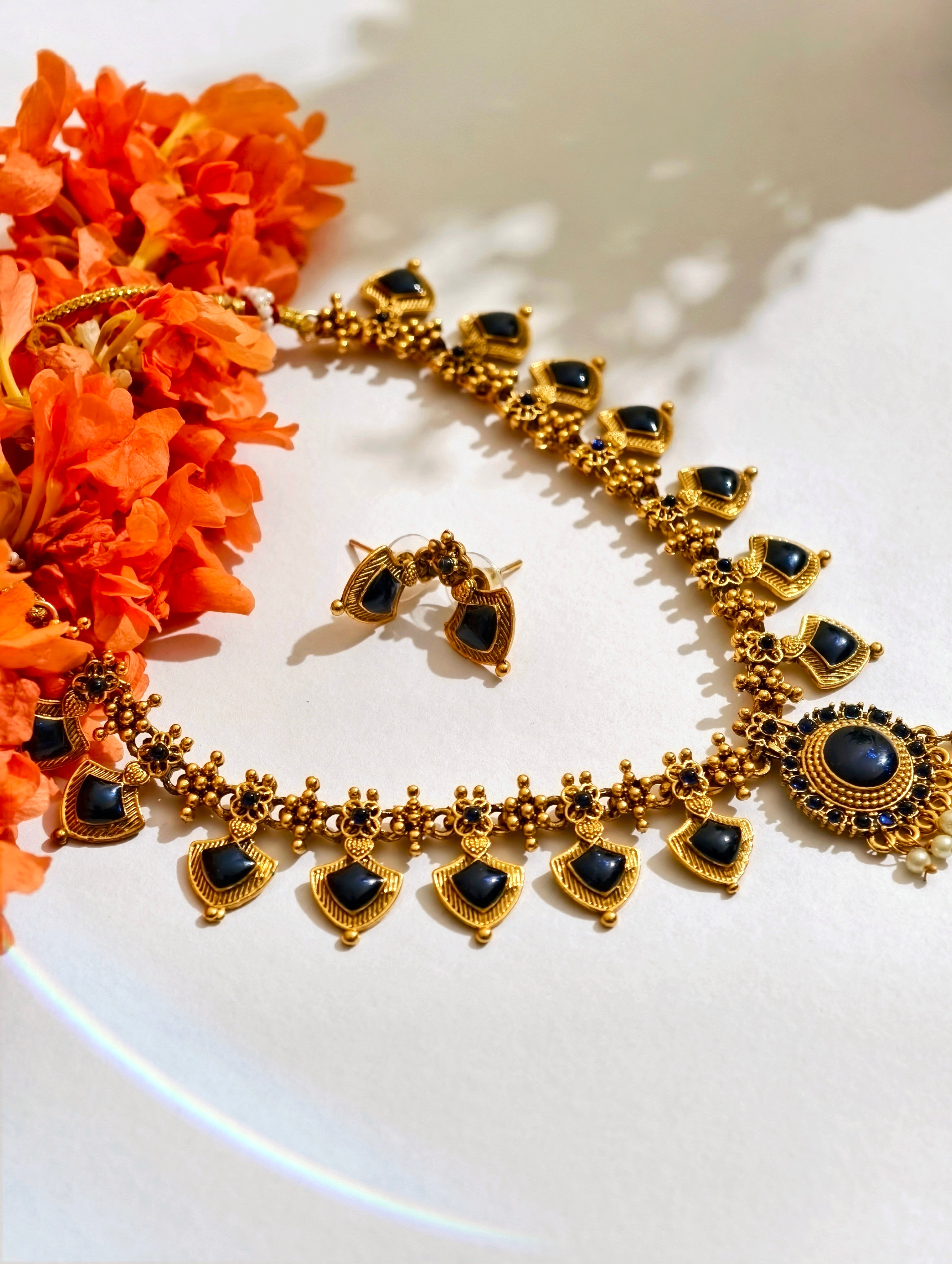 Kerala traditional blue paalakka necklace set | GJNS015