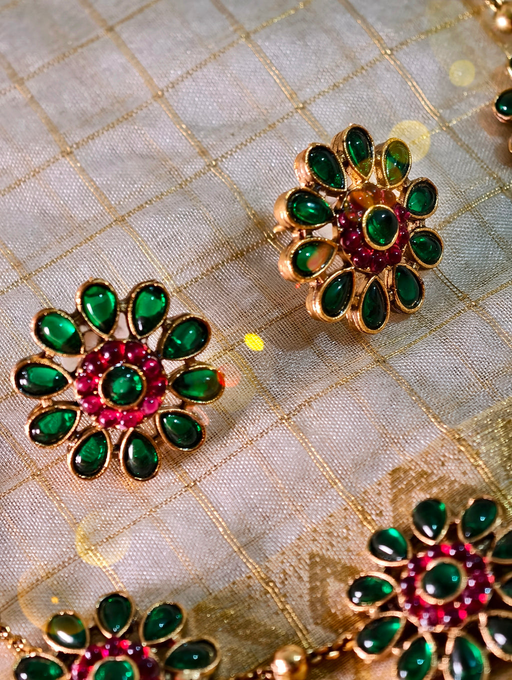 Mixed colour flower motif necklace set | GJNS017