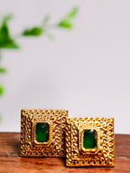 Square pendant Choker with white and gold beads| GJNS