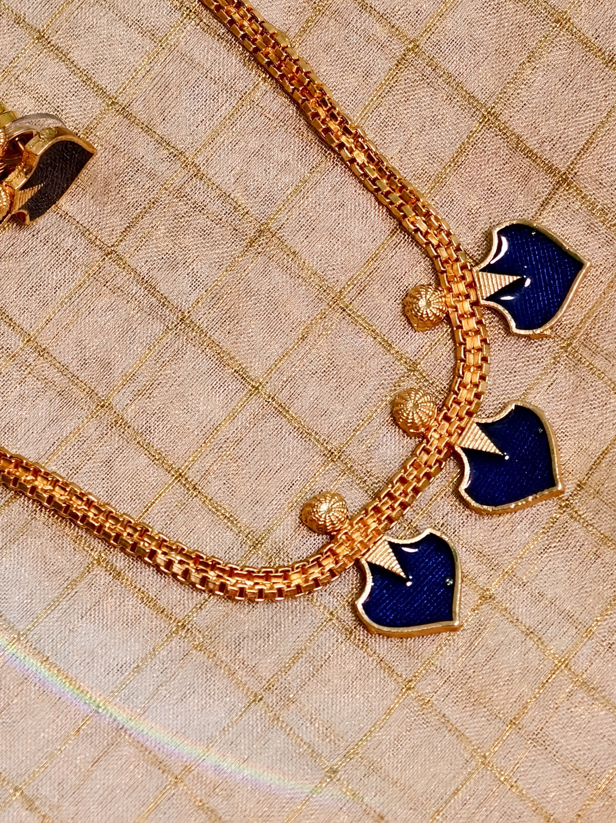 Minimal 3 motif paalakka necklace set| GJNS009