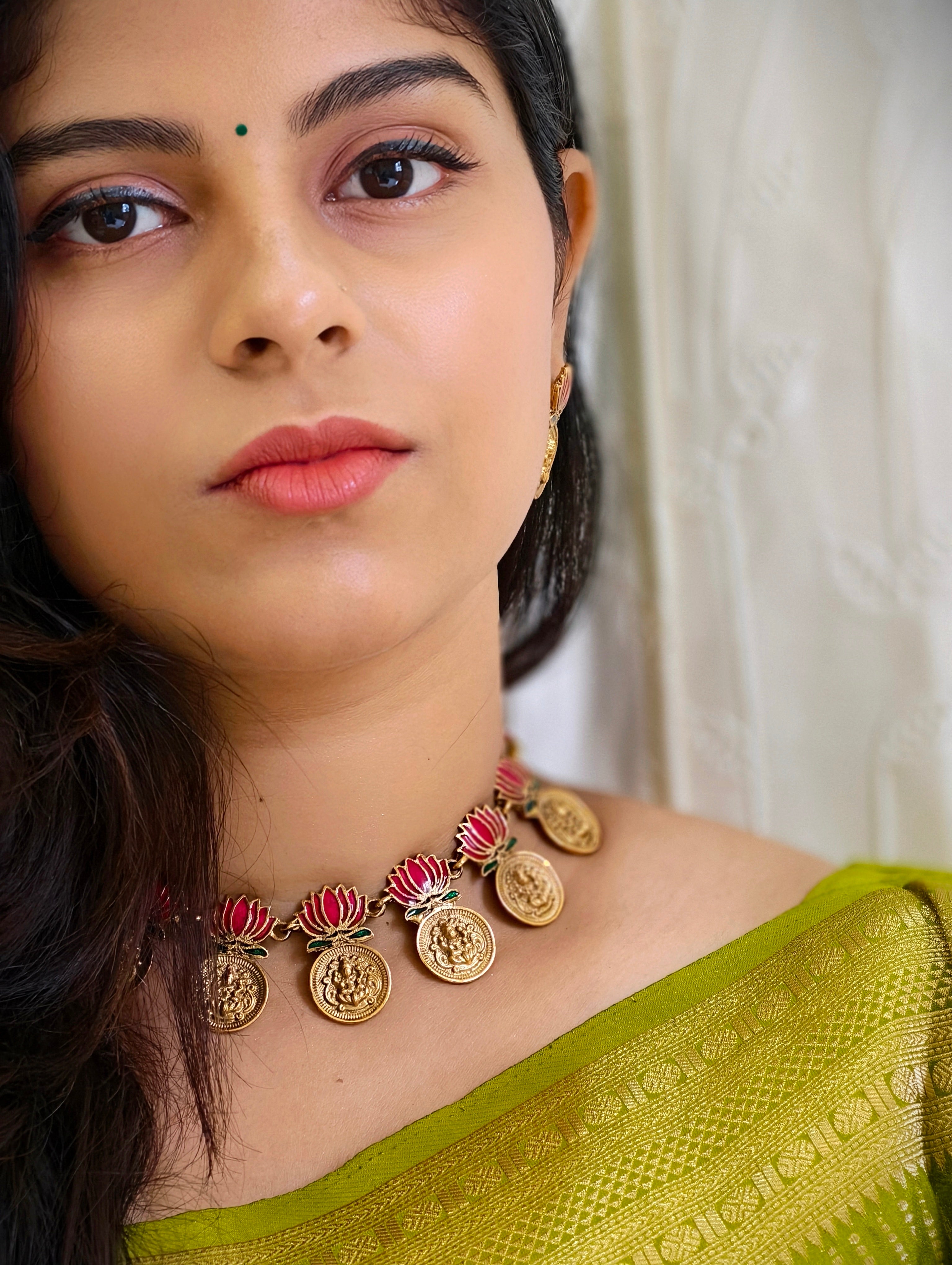 Lotus and kerala tradition Kashi necklace set | GJNS037