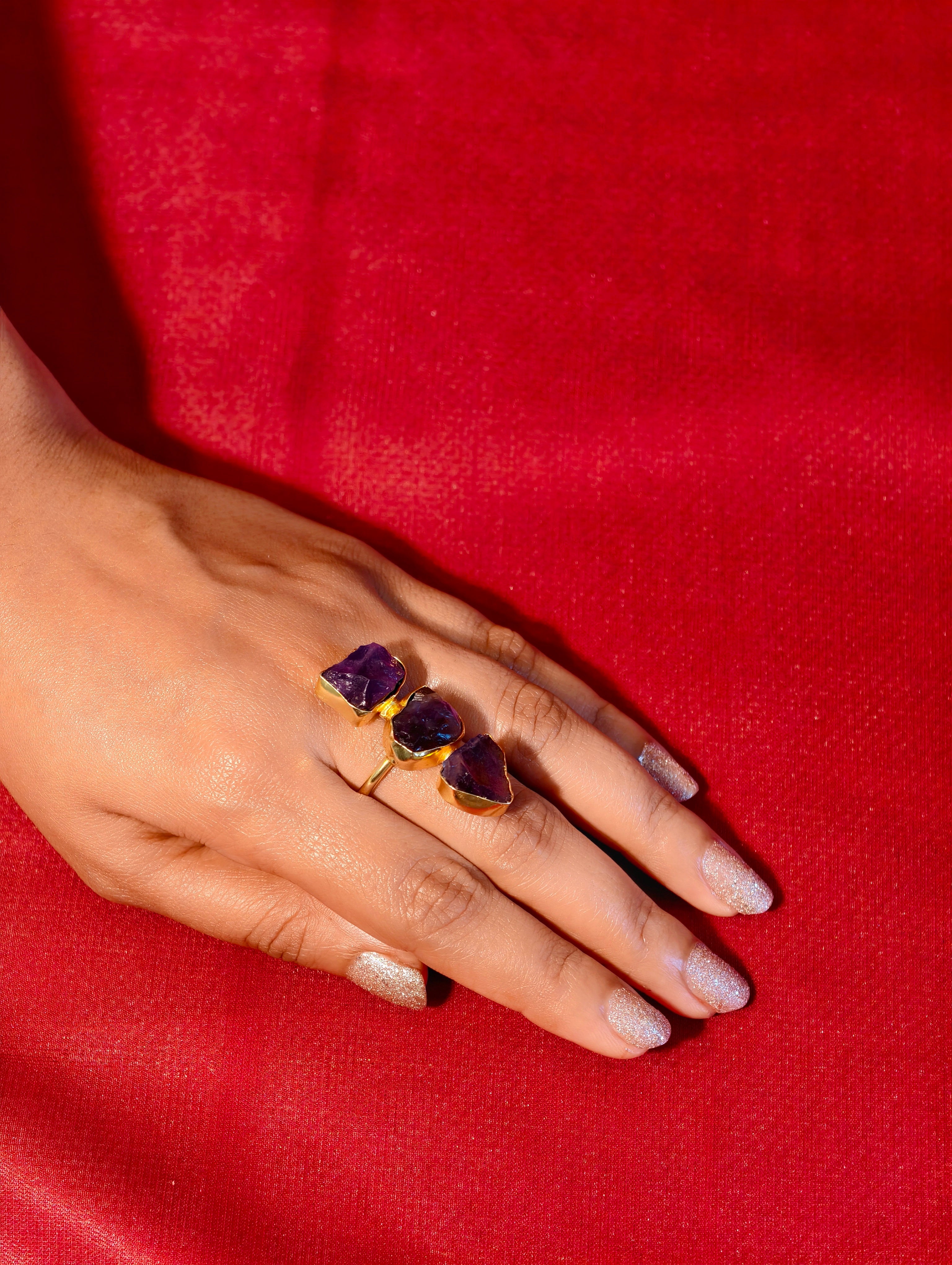 Brass finish three stone ring | GJRG006