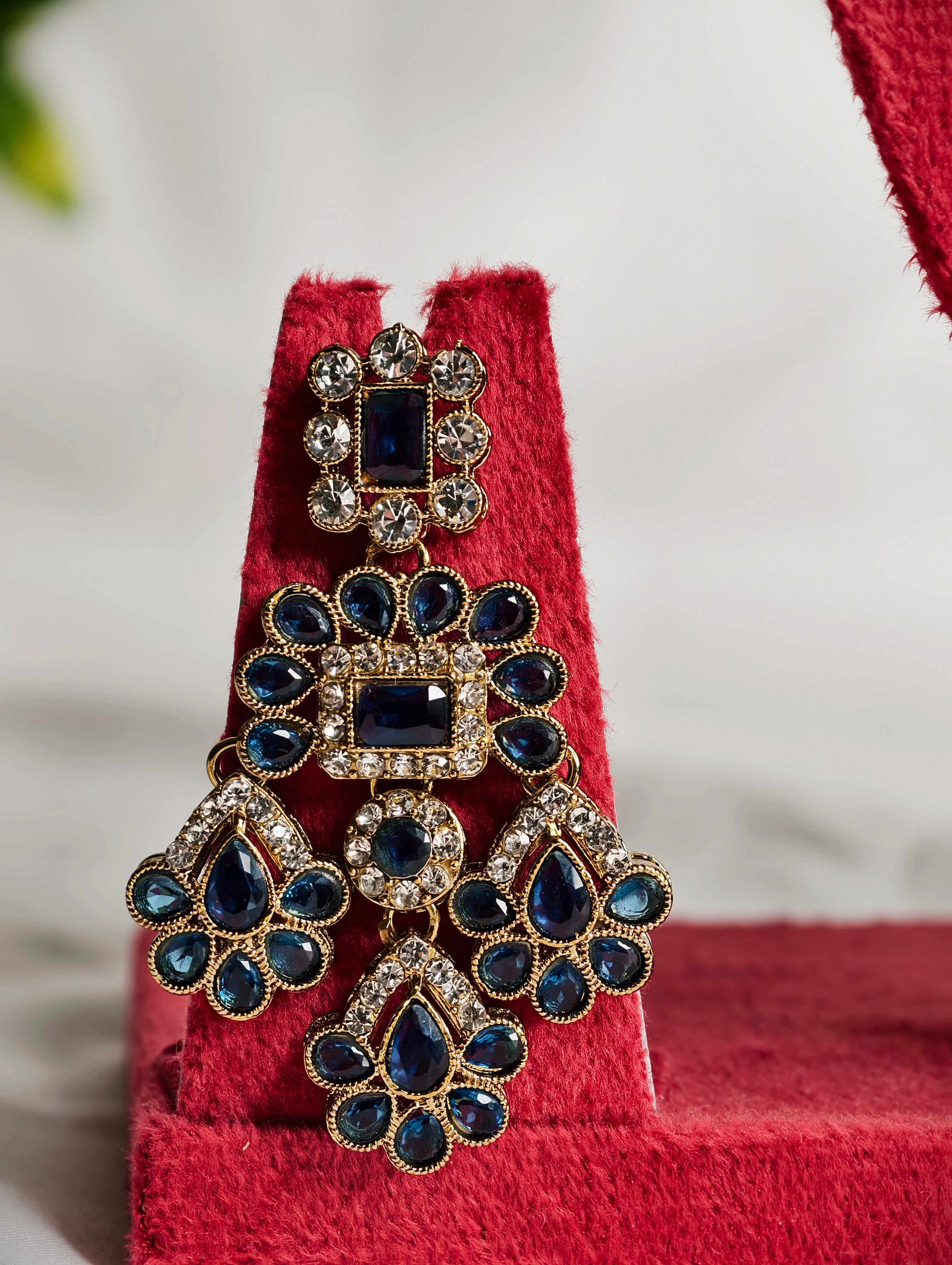 Blue Necklace Set with Maang Tikka | GJNS086