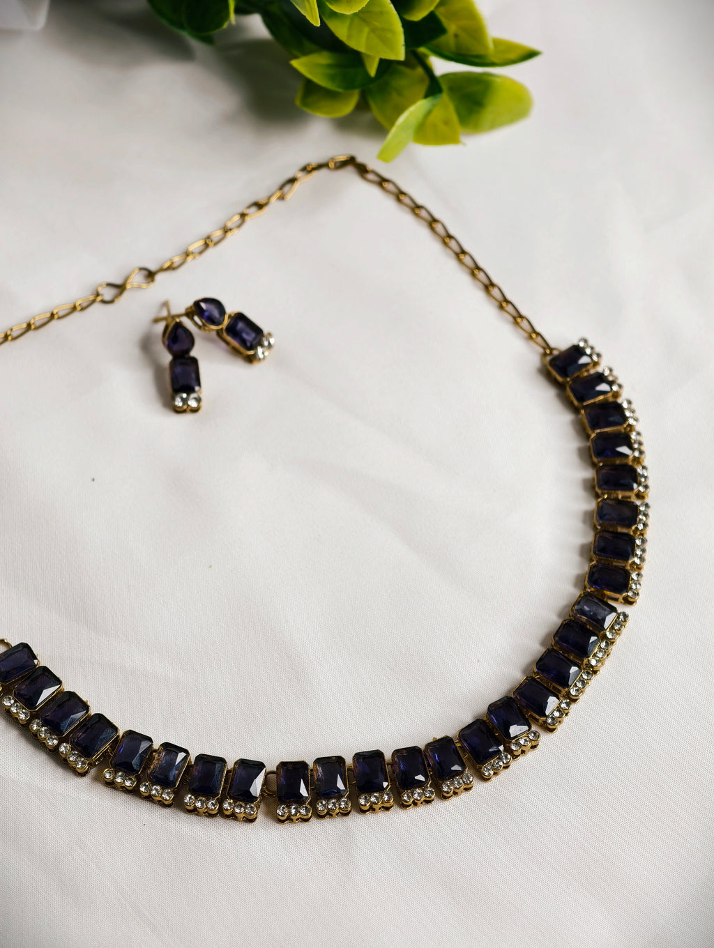 Violet Necklace Set with AD detailing | GJNS087