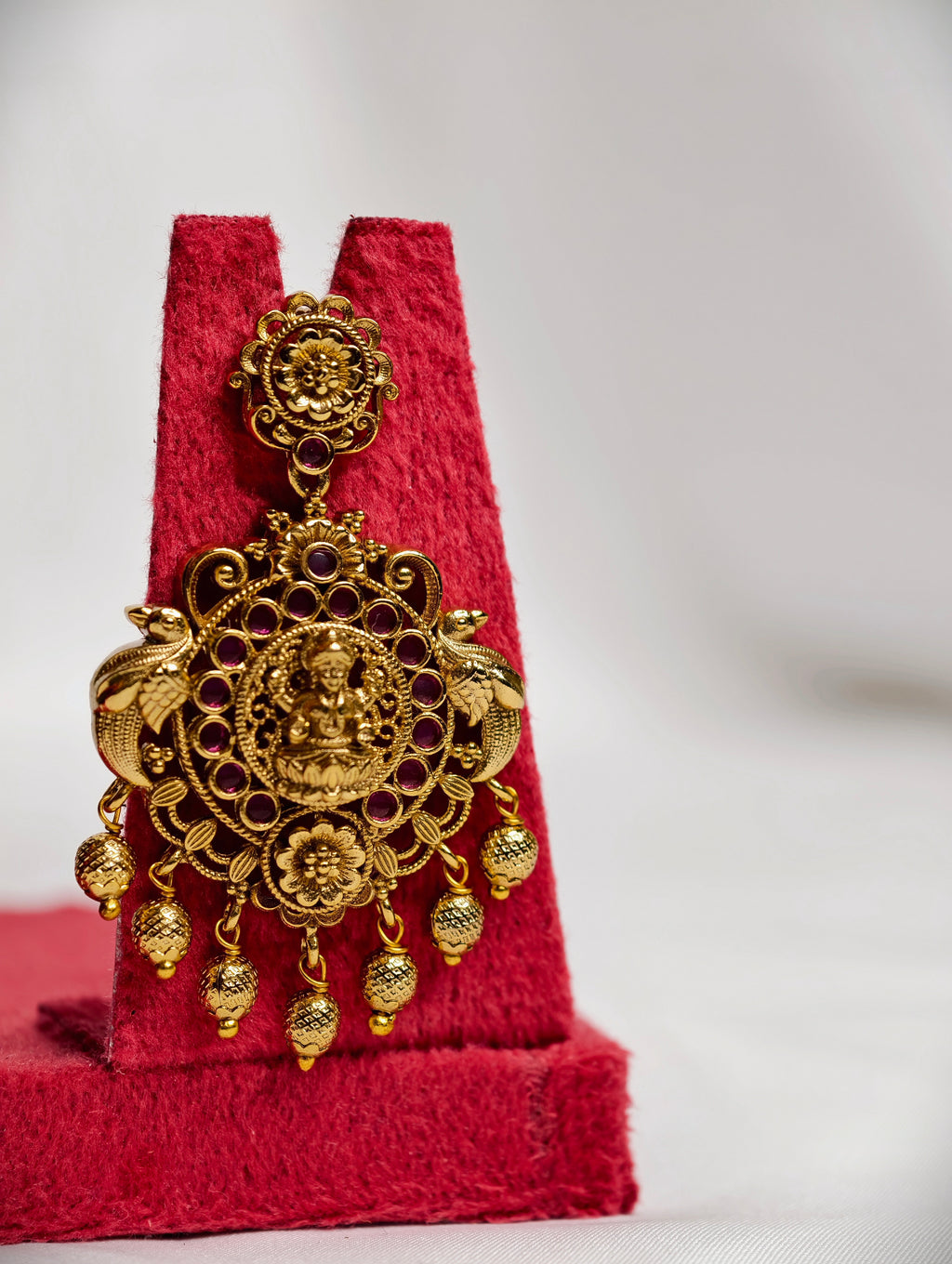 Tradiotional Lakshmi Haaram with Red Kemp Stones