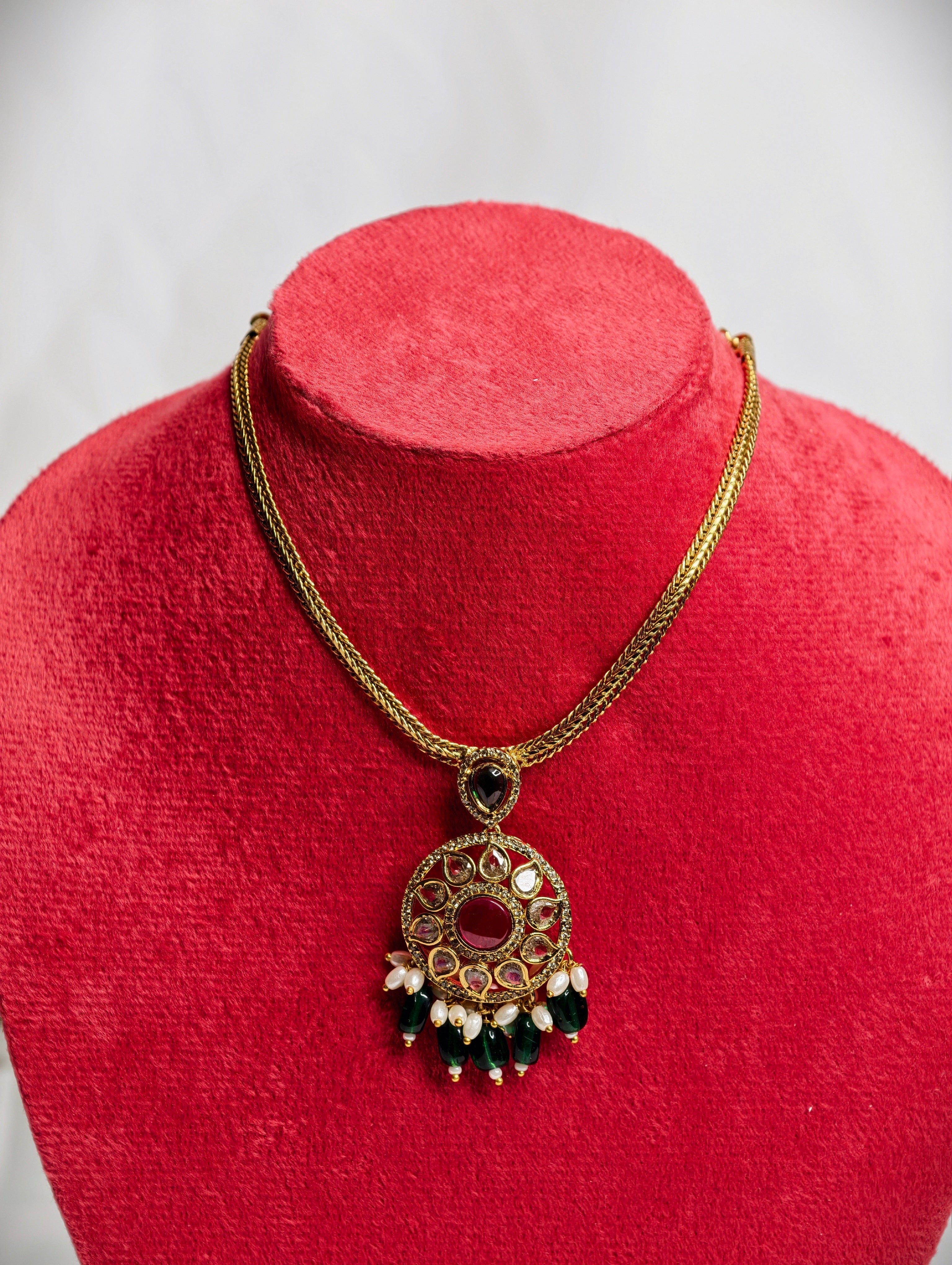 Jadau Kundan Pendant Necklace