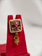 Guloband choker set with Kundan Stone