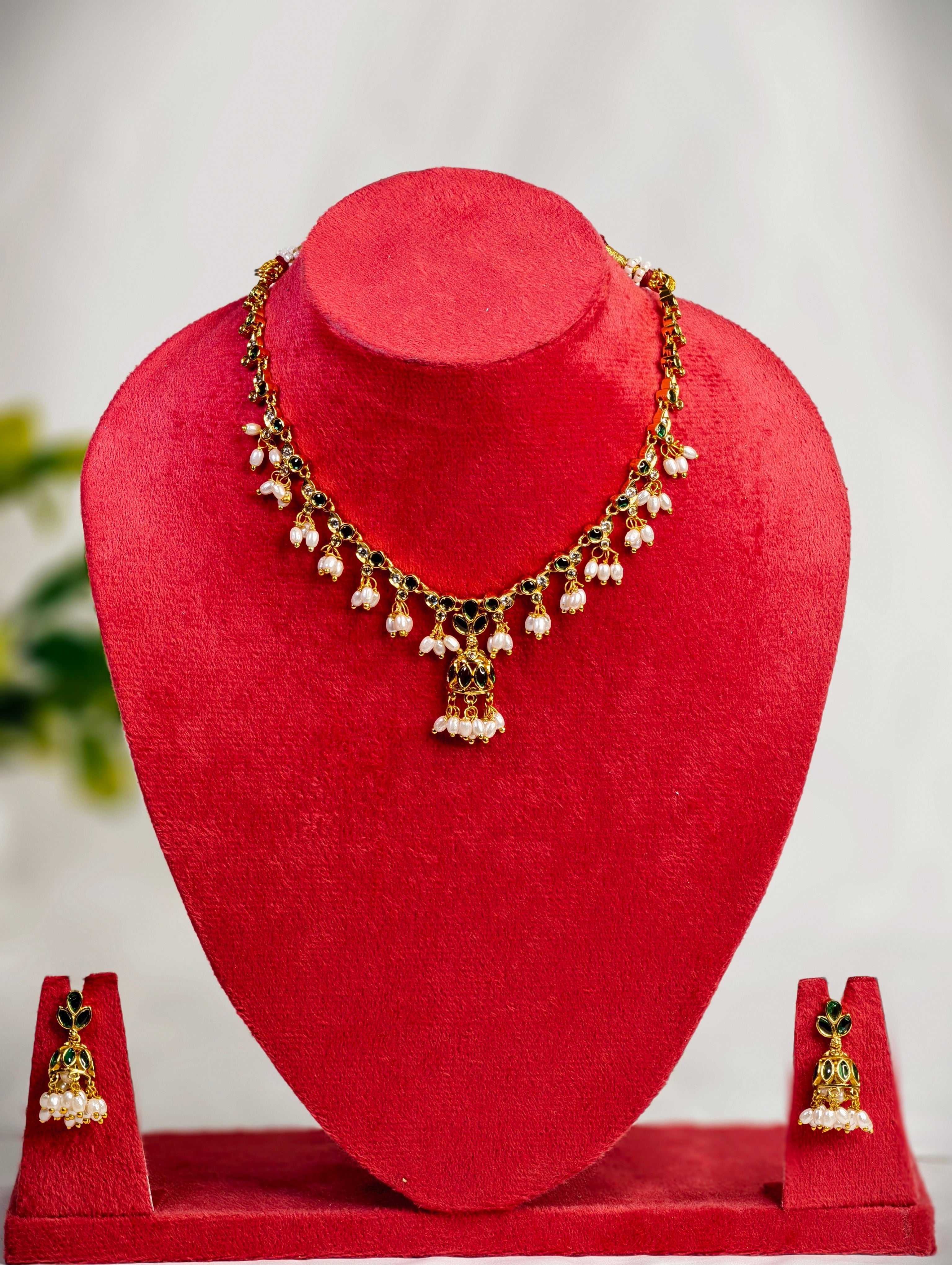 necklace set
