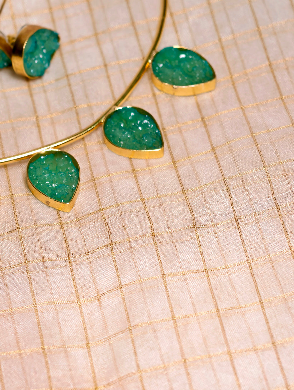 Leaf shape artificial stone necklace set| GJNS035