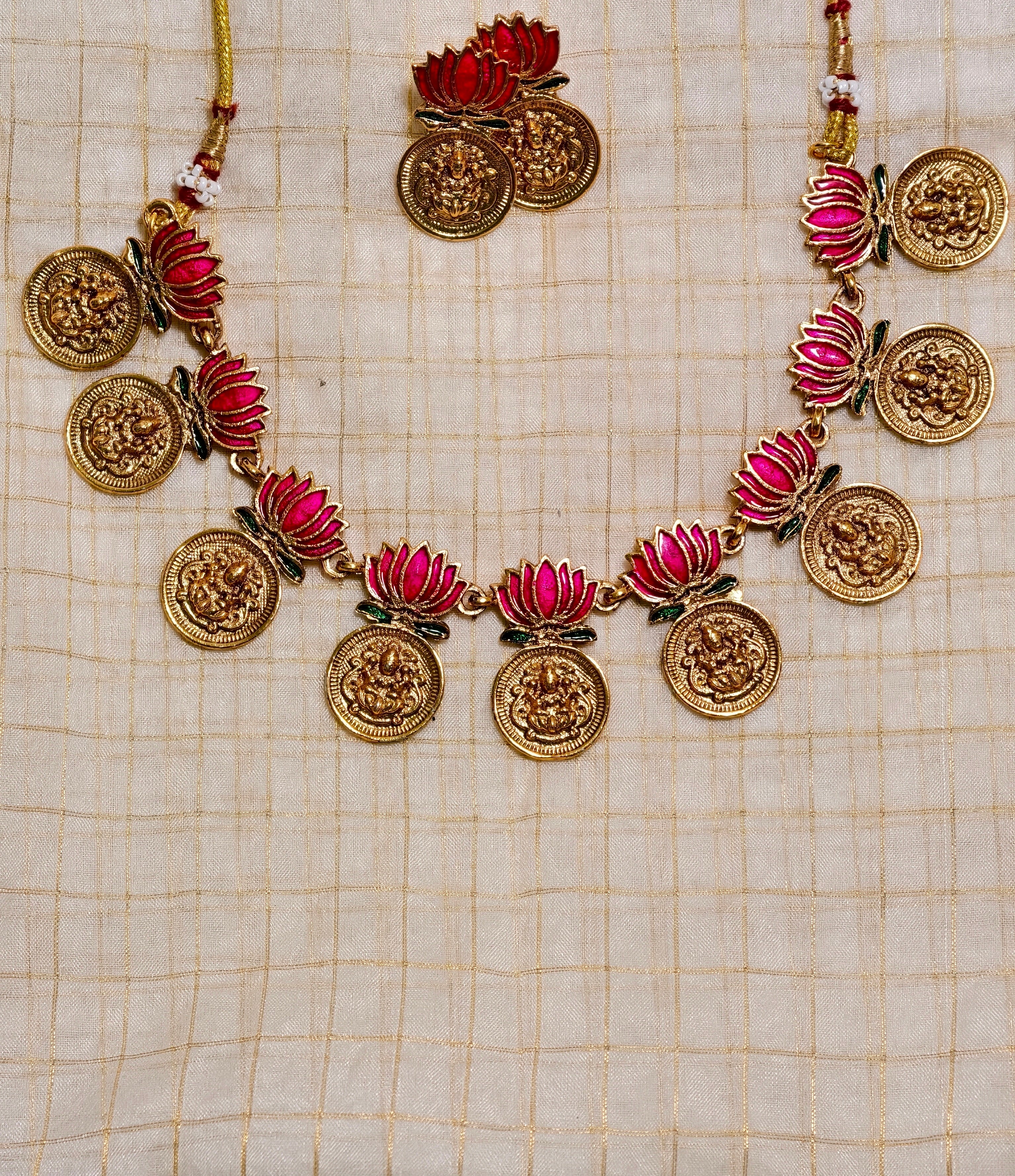 Lotus and kerala tradition Kashi necklace set | GJNS037